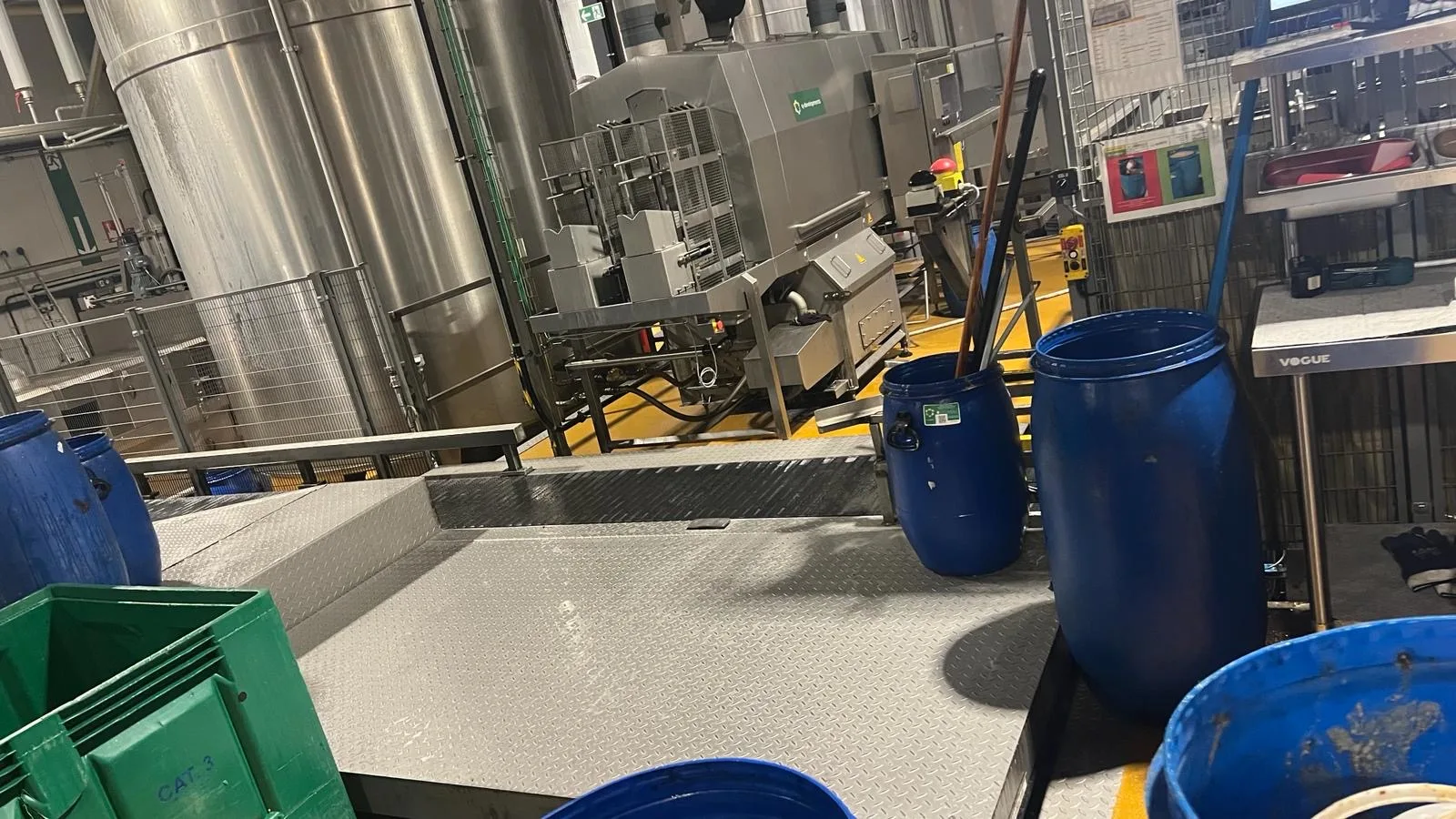 Industriële schoonmaak in productieomgeving